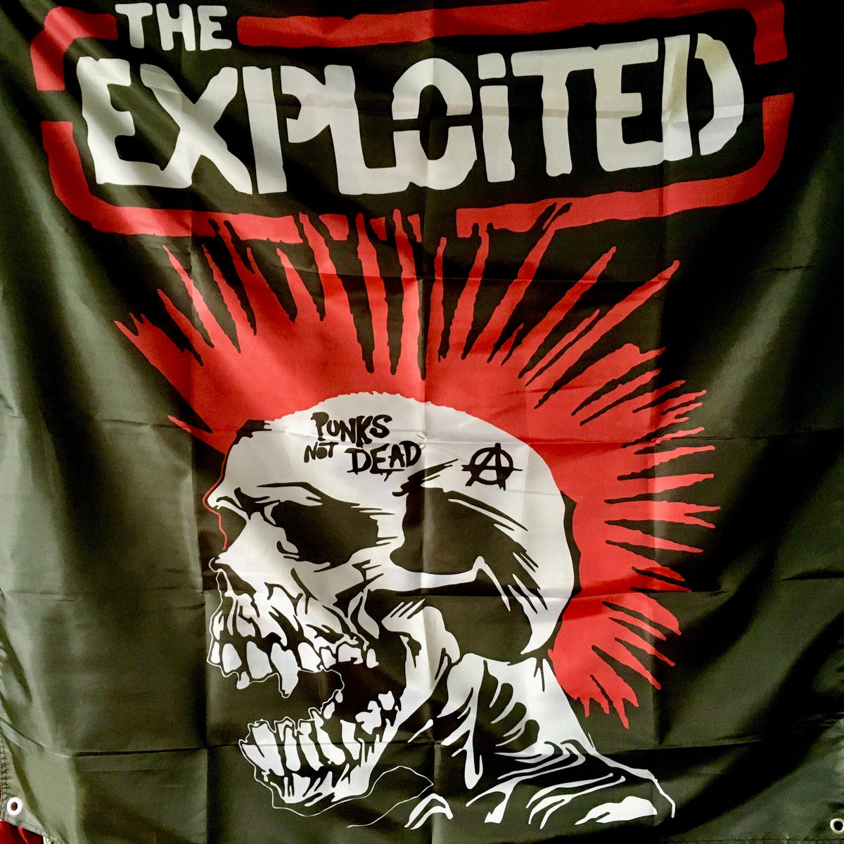 Expl0ited Merch The Exploited - Punks Not Dead - Garage Flag – Mainstage Merch