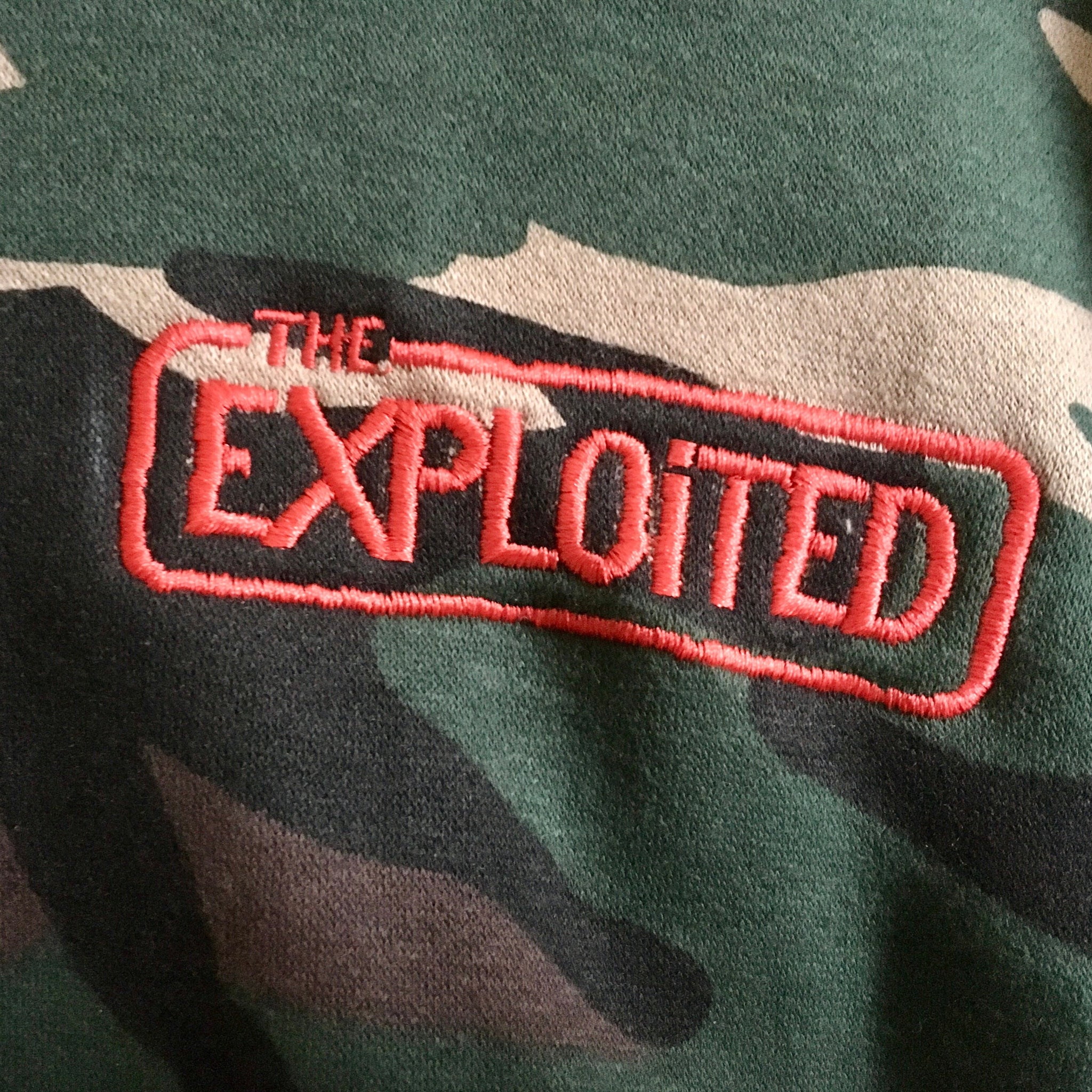 Expl0ited Merch The Exploited - Zip Camo Hoodie with Red Logo – Mainstage Merch